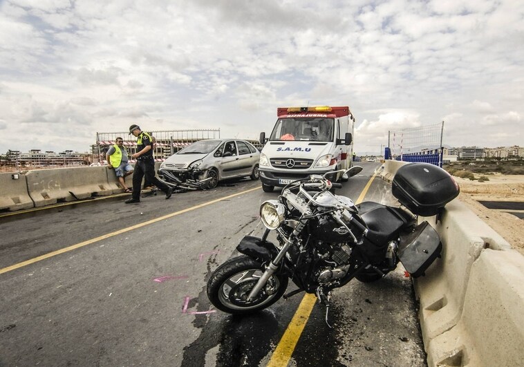 Accidentes Mortales En La Comunitat Un Motorista Muere Y Otro Resulta